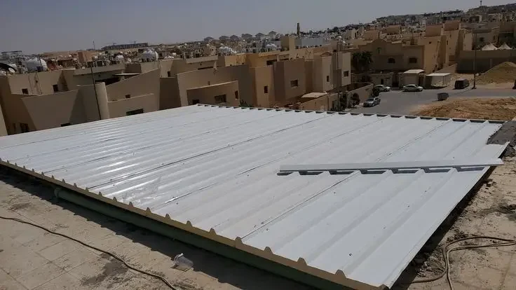 ألواح ساندوتش بانل سميكة
