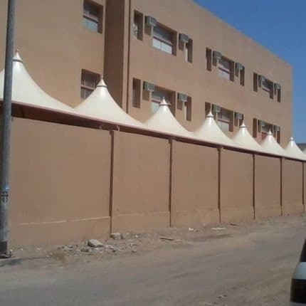 مظلات مدارس مقاومة للعوامل الجوية - ضمان 15 سنة